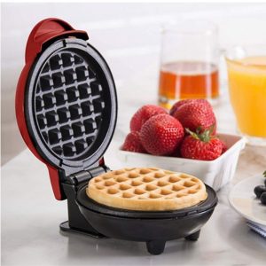 Mini Waffle Maker - South African Plug - 10cm Cooking Area